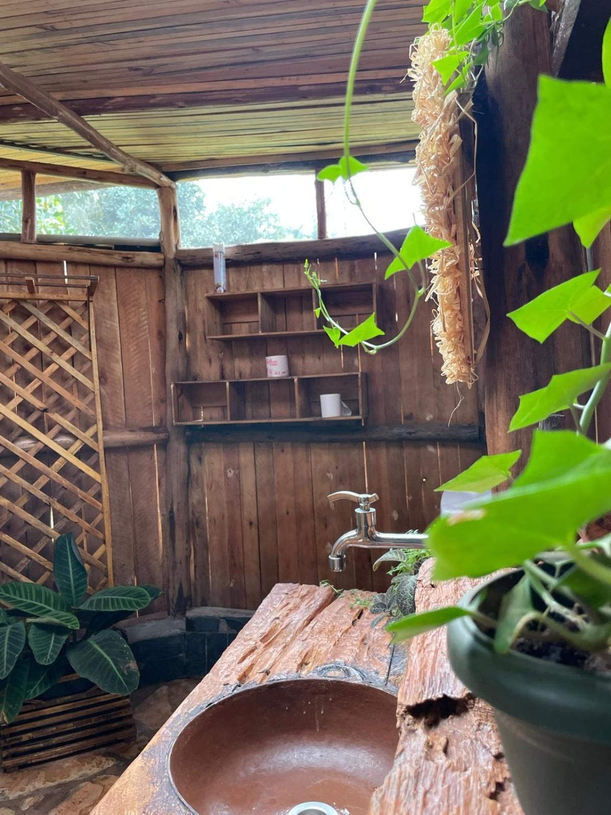 Hostel Jinja Backpackers Zewnętrze zdjęcie