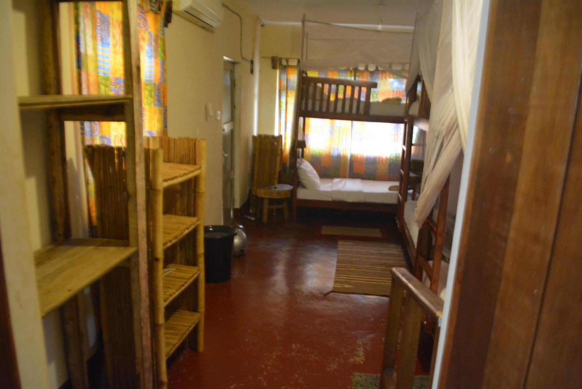 Hostel Jinja Backpackers Zewnętrze zdjęcie