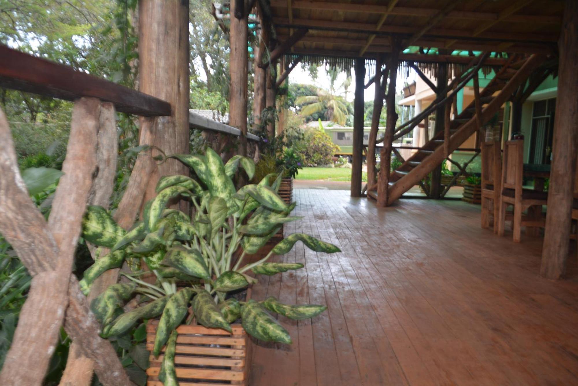 Hostel Jinja Backpackers Zewnętrze zdjęcie